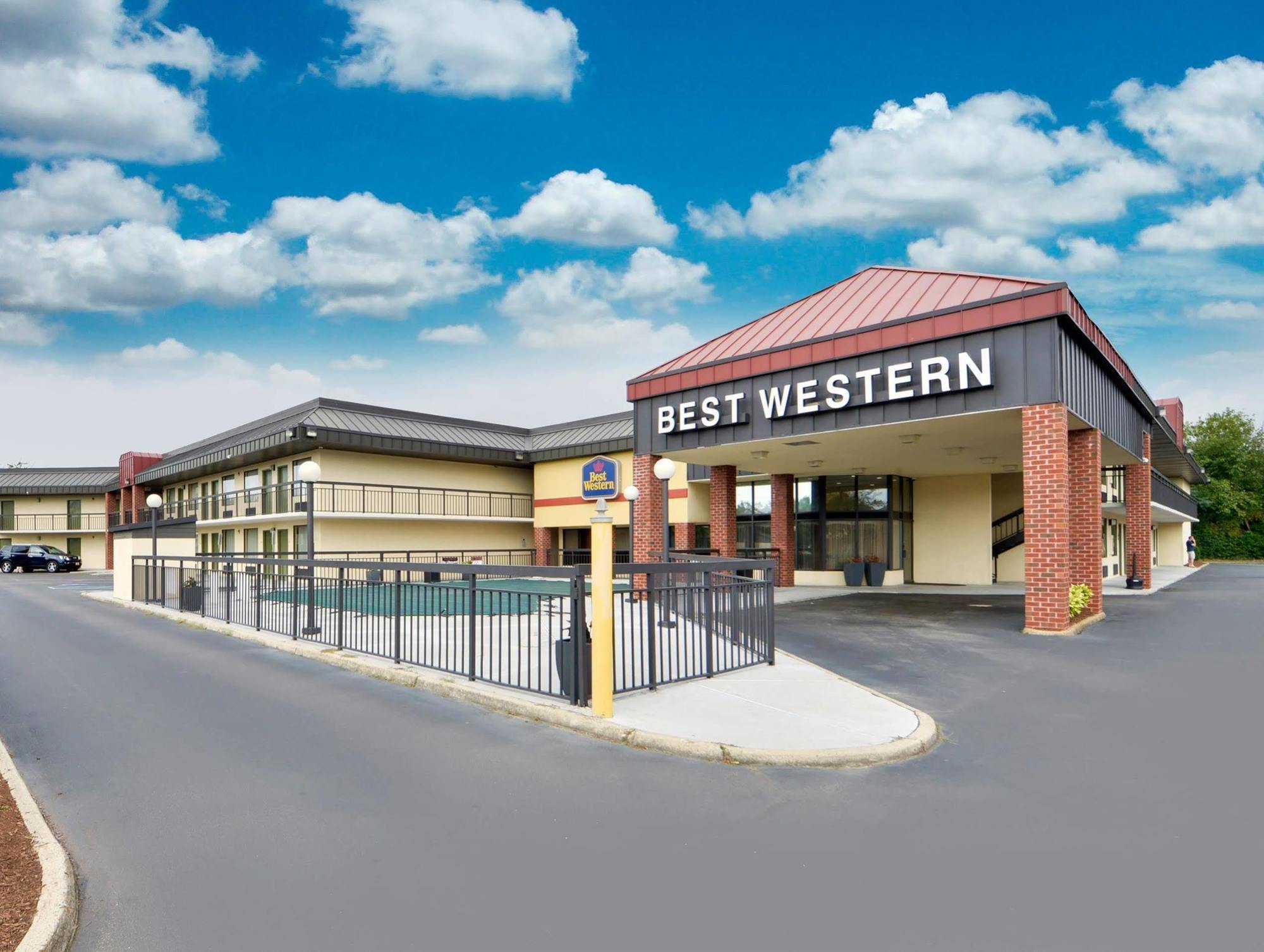 Western Center Hotel 3*
